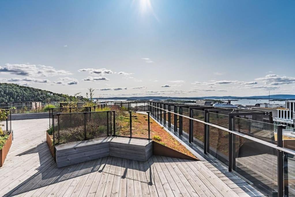 Spacious Modern 2Br Apartment At Central Oslo Barcode Exterior photo